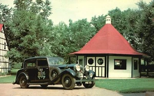 Vintage Postcard A Vintage Rolls Royce Condition Prince Edward Island, Canada - Picture 1 of 2