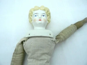 Hertwig antike Porzellanpuppe blond Schulter Kopf Holzarme Stofftierkörper 16 Zoll - Bild 1 von 10