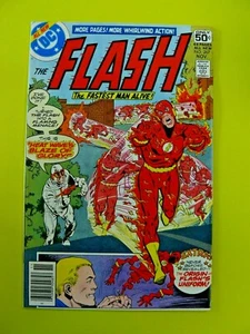 Flash #267 - vs Heat Wave & Origin of Flash's Costume - VF - DC Comics - Picture 1 of 10