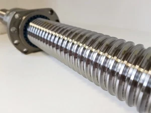Geschliffener Präzisions Kugelgewindetrieb, D63 mm, 962 mm, Steinmeyer, neu - Bild 1 von 11