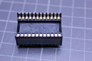 5 Stück Burn-In Testsockel 24 Pin TST246T2TNG Robinson Nugent - Bild 1 von 1