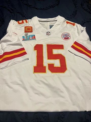 Patrick Mahomes #15 Super Bowl LVII Patch Jersey Mens Size Adult L Fan Pack Cover