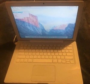 Apple MacBook 2.13GHz C2D, 2GB RAM, 160GB HD Good Battery, El Capitan, MC240LL/A - Picture 1 of 9