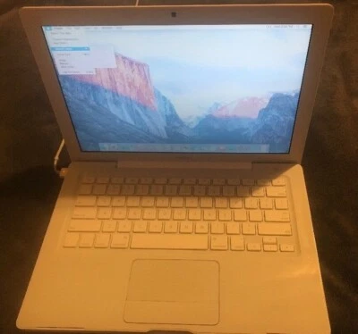 Apple MacBook 2.13GHz C2D, 2GB RAM, 160GB HD Good Battery, El Capitan, MC240LL/A - Image 1 of 4