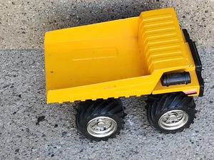 REMCO DUMP TRUCK: YELLOW, 1988 VINTAGE. 7" - Picture 1 of 7