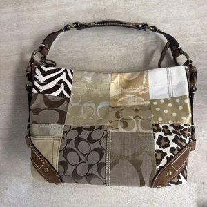 COACH PATCHWORK NEW! CARLY SIGNATURE SHOULDER HANDBAG -RARE VERSION - Picture 1 of 16