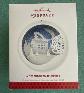 2013 Hallmark Keepsake A December To Remember Christmas Ornament NIB - Picture 1 of 6