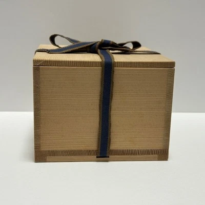 Japanese Wooden Storage Fir tree Old Box for Tea Bowl etc Made in Japan - Image 1 of 4