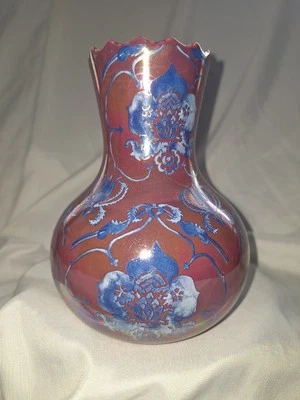 Jarrón Anthropologie Lanza púrpura floral  Foto 1 de 4