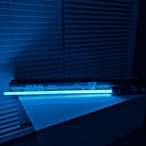 2006 Star Wars Obi-Wan Kenobi Force FX Lightsaber Blue Blade Collectible Boxed - Picture 1 of 13