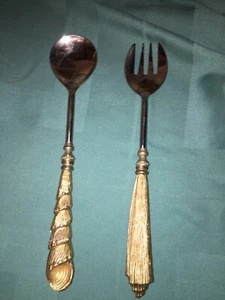 Vintage Gabel und Löffel Salat werfen mit Muschelgriffen Metall - Bild 1 von 2