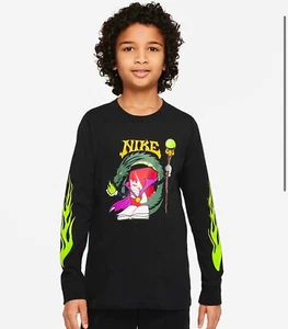 Nike Sportswear Graphic Tee Shirt Boys Size Large Age 7 - Picture 1 of 9