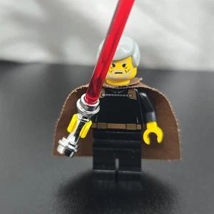 LEGO Star Wars (7103) Count Dooku Minifigure Vintage w Chrome Hilt  sw0060 - Picture 1 of 14