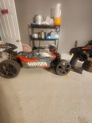 Buggy HPI Vorza Flux 1/8 6S 4x4 RTR Foto 1 de 4