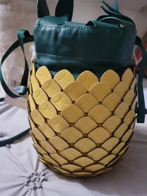 New Kate Spade Pineapple bag  crossbody in yellow and green - Image 1 of 4