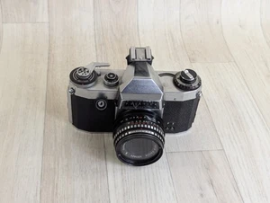 Cámara fotográfica y lente Praxis Nova B 35 mm SLR - Buen estado - Sin probar - Imagen 1 de 7