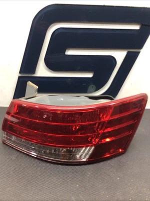 2008 Hyundai Sonata - Right Passenger Rear Taillight - Image 1 of 4
