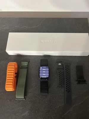 Apple Watch Series 7 45mm (GPS + Cellular) - Bild 1 von 3