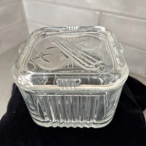 Vintage Federal Klar Gerippt Glas Kühlschrank Schale mit Obst Deckel 5x4,5" Quadrat - Bild 1 von 7