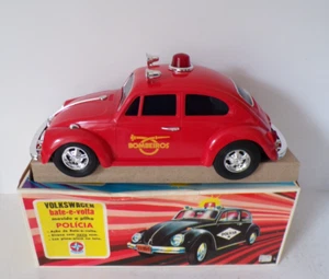 ESTRELA BATTERY OPERATED VOLKSWAGEN BEETLE FIRE CHIEF 'BOMBEIROS' RED MINT BOXED - Picture 1 of 15