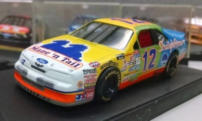 Quartzo 1:43 Diecast NASCAR Derrike Cope Straight Arrow #12 Ford Thunderbird - Image 1 of 4
