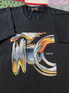 Vintage 2003 Toto Through the Looking Glass European Tour Faded Tee - Picture 1 of 13