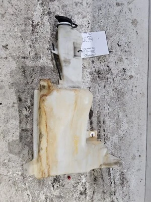 Depósito de lavado con indicador de bajo nivel para camioneta SIERRA 1500 99-05 3406796 Foto 1 de 4