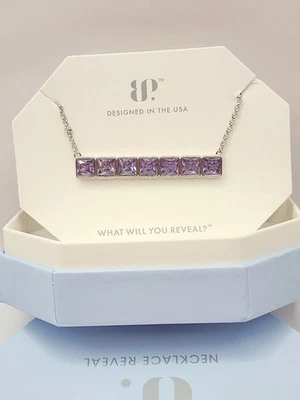 Collar Bomb Party - NK71638 - Carpeta en Luz Foto 1 de 2