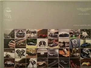 Aston Martin 1913 - 2013 Modellkatolog Dr. Ulrich Bez in französischer Sprache - Foto 1 di 2