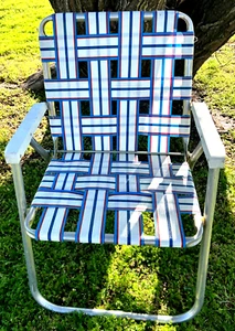 Vintage Aluminum Webbed Folding Beach Lawn Patio Porch Chair Blue/White - Picture 1 of 3