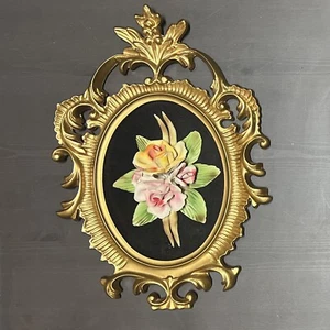 Vintage 3D Porcelain Capodimonte Roses In Ornate Gold Oval Frame - Picture 1 of 9