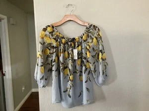 WHBM Extra Small Light Blue Top with Lemon Pattern - Picture 1 of 3