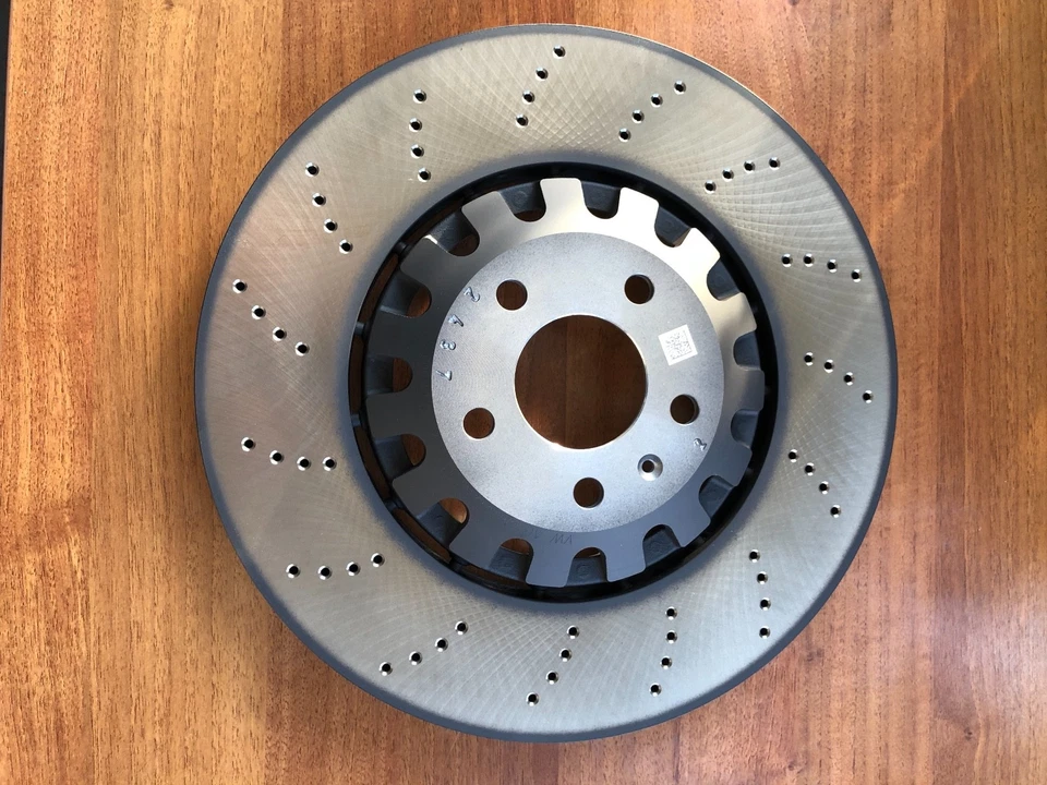 original Audi Q7 4M gelochte Bremsscheibe  in 375x36 mm Audi original Neu-Ware - Bild 1 von 1