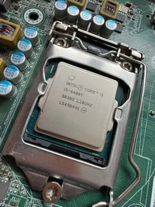 Intel i5 6400T CPU Processor SR2BS Quad Core Socket LGA1151 2.2-2.8Ghz - Picture 1 of 3