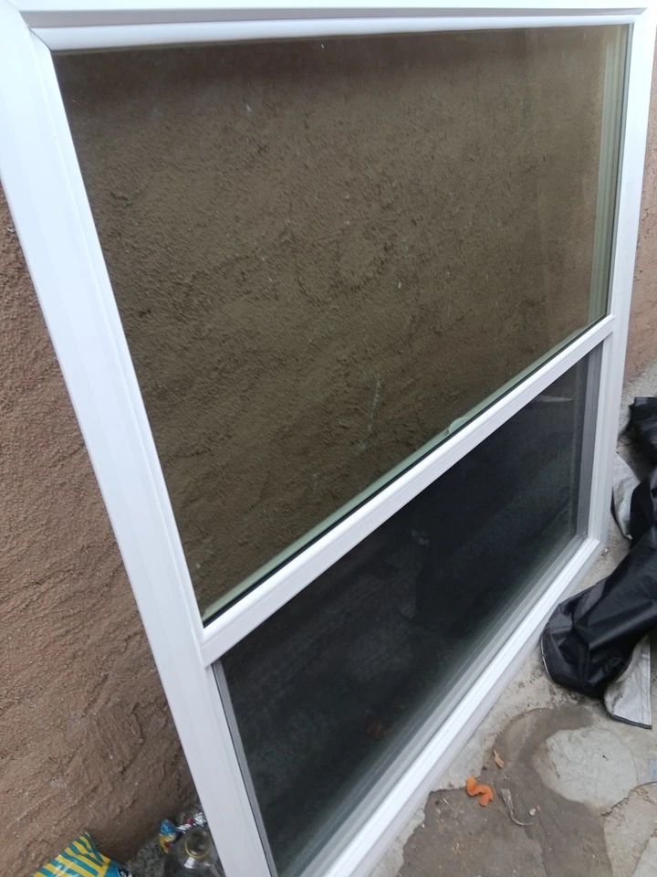 2 Windows 57,5 * 57,5 - Изображение 1 из 4