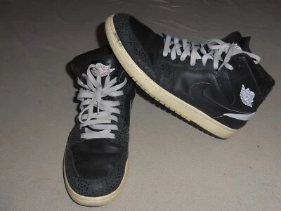 ZAPATOS NIKE AIR JORDAN RETRO 86 644090-010 TALLA 11 PARA HOMBRE NEGRO BLANCO PLATINO PURO Foto 1 de 4