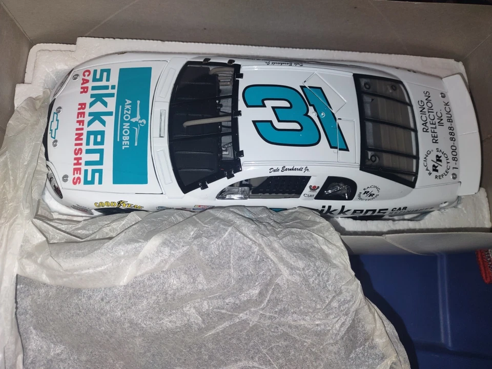 1997 Dale Earnhardt Jr #31 Sikkens White 1/24 RCCA Club Diecast Car Bank 1/7500 - Image 1 of 1