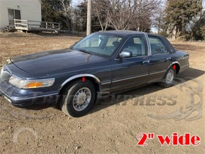 Guardabarros acampanado para: Mercury Grand Marquis/Ford Crown Victoria 1992-1997 Foto 1 de 4