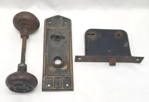 Antigua perilla de puerta victoriana Eastlake husillo placa posterior cerradura de mortaja SIN LLAVE - Imagen 1 de 14