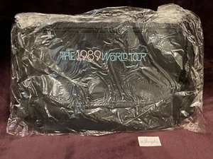 Taylor Swift The 1989 WORLD TOUR VIP Paquete Bolso de Hombro Cartera TOTALMENTE NUEVO - Imagen 1 de 4