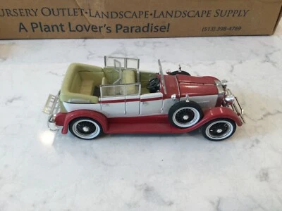 Lincoln L Dietrich sedán convertible ARKO 1:32 1928 Foto 1 de 4