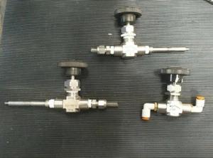 Swagelok SS-1RF4 Stainless Steel VALVE QTY: 1 (IN38S1B3) - Picture 1 of 2