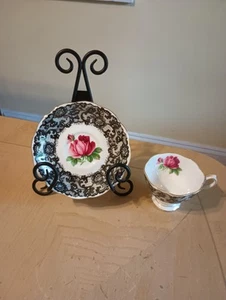 Royal Albert Senorita Teacup & Saucer Pink Rose Black Green White Gold Trim - Picture 1 of 19