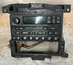 97-03 FORD F150 EXPEDITION CENTER DASH CLIMATE CONTROL BRACKET W/ RADIO RR - Bild 1 von 12