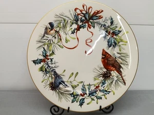 Vintage Lenox Winter Greetings 11" Dinner Plate 1995 Cardinal & Chickadees USA - Picture 1 of 4