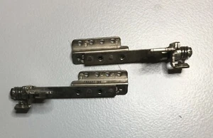 Samsung NP700Z3A Displayscharniere Scharniere Hinges L & R  - Bild 1 von 1