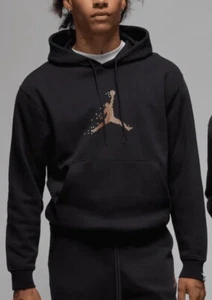 NWT JORDAN ESSENTIALS FLEECE PULLOVER HOODIE MEN'S MEDIUM FD7465-011 Black/Gold - Picture 1 of 5