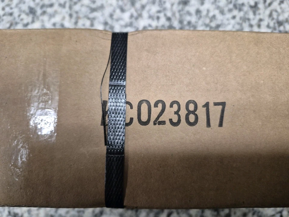 Cámara izquierda MOPAR para Dodge Durango 2019 parte no 05048029AC Foto 1 de 4