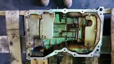 Panela de óleo 4-138 2,3L compatível com 05-06 08 Mazda Tribute 444939 - Imagem 1 de 4