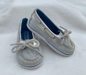 Zapatos para cuna SPERRY Top-Sider PLATEADOS Biscayne talla 4M niñas niños pequeños ¡brillantes! - Imagen 1 de 7